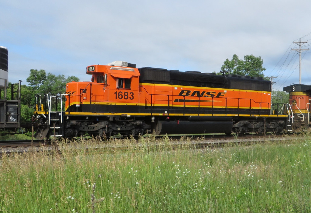 BNSF 1683